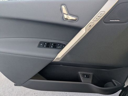 New 2026 BMW iX xDrive45 w/ Premium Package image 17
