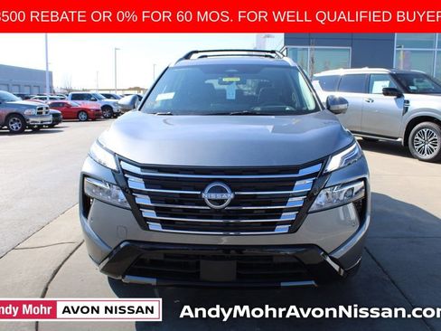 New 2026 Nissan Rogue Platinum w/ Platinum Premium Package AWD/4WD image 2