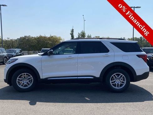 New 2025 Ford Explorer Active w/ Active Comfort Package image 6