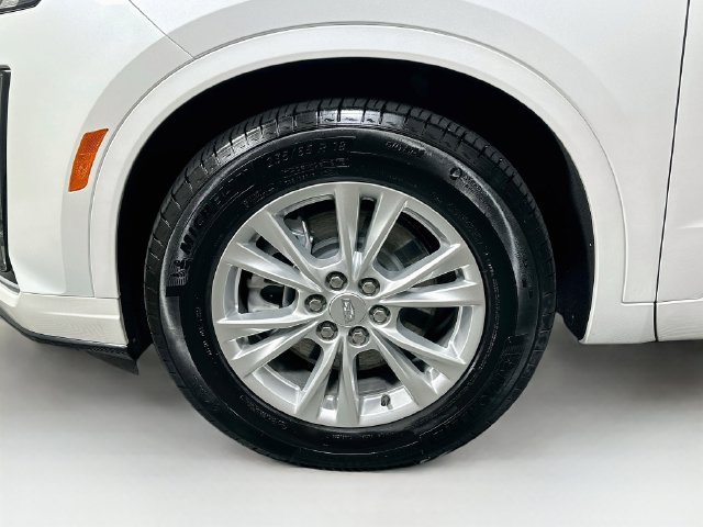 New 2025 Cadillac XT6 Luxury AWD/4WD image 25