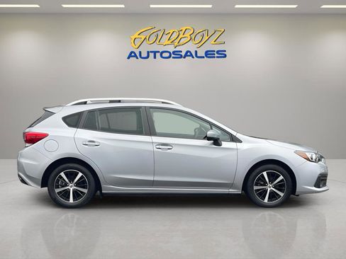 Used 2023 Subaru Impreza Premium image 3