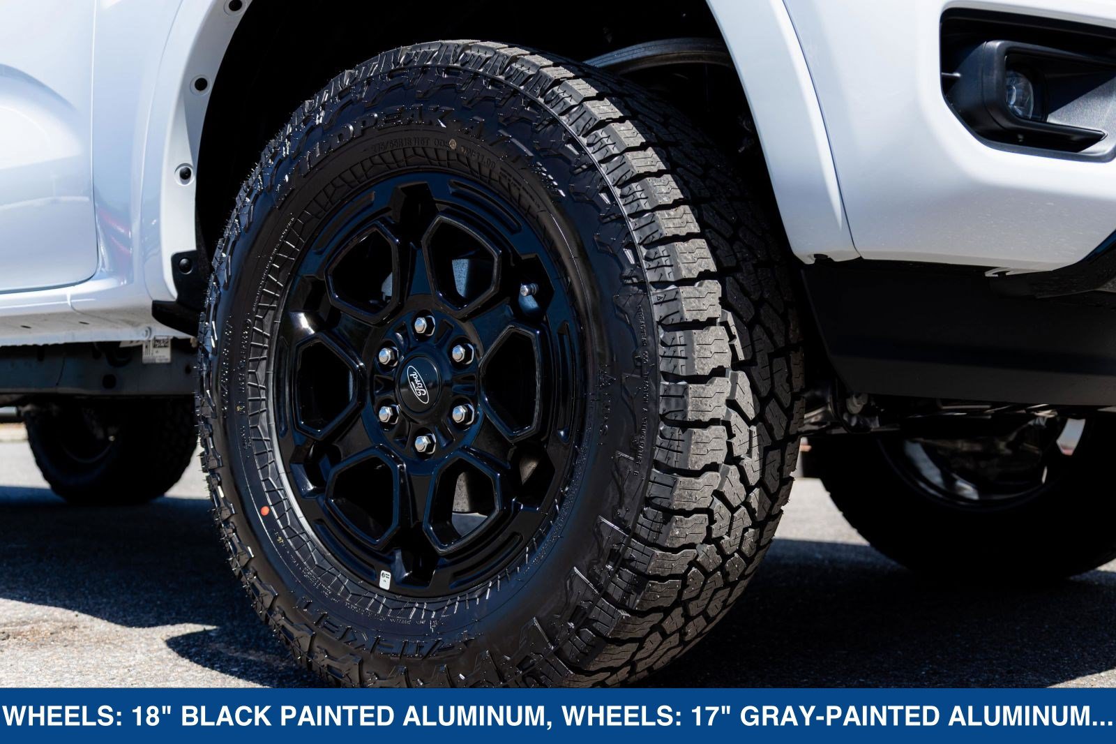 New 2026 Ford Ranger XLT w/ Black Appearance Package RWD image 18