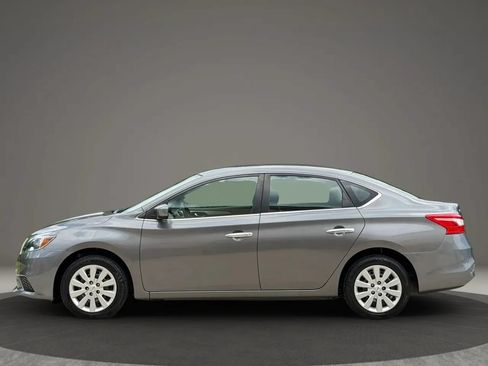 Used 2019 Nissan Sentra S FWD image 6