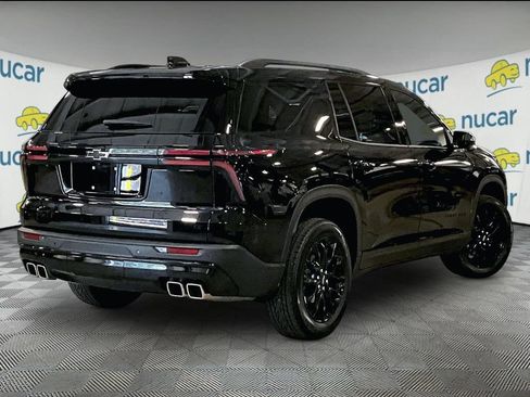Used 2024 Chevrolet Traverse LT w/ Midnight/Sport Edition FWD image 6