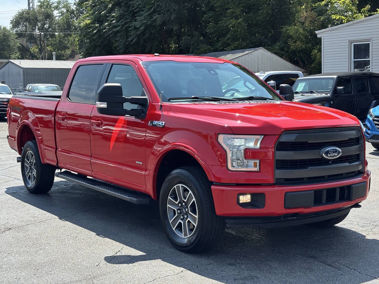 Used 2017 Ford F150 Lariat w/ Equipment Group 502A Luxury AWD/4WD image 2