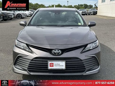 Certified 2022 Toyota Camry LE AWD/4WD image 2