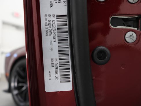 Used 2018 Dodge Challenger SRT Hellcat image 58