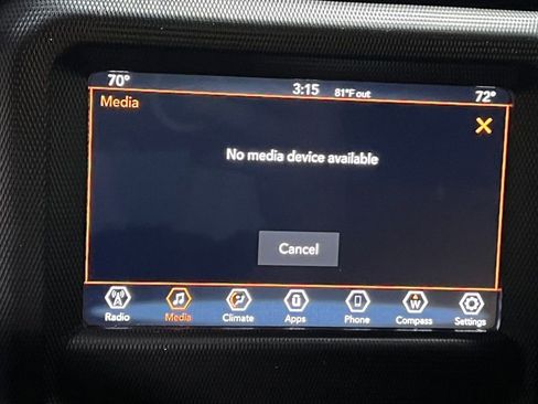 Used 2020 Jeep Wrangler Unlimited Sahara image 28