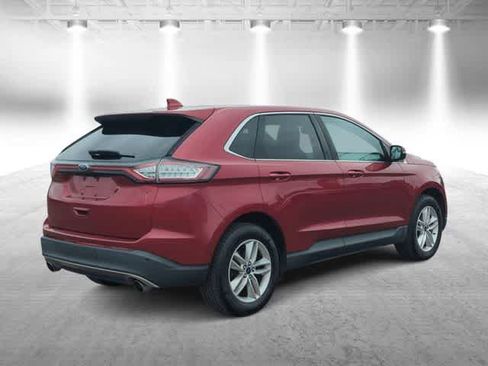 Used 2017 Ford Edge SEL w/ Equipment Group 201A FWD image 8