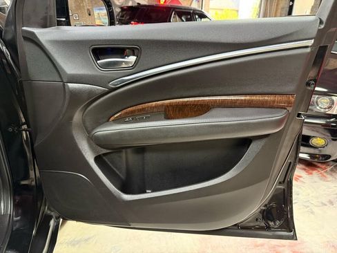 Used 2017 Acura MDX SH-AWD image 34