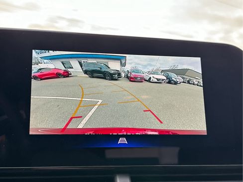 Certified 2024 Chevrolet Trax LT w/ Driver Confidence Package image 20