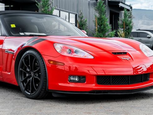 Used 2010 Chevrolet Corvette Grand Sport w/ Preferred Equipment Group RWD image 11