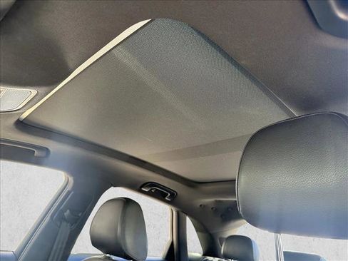 Used 2018 Audi Q3 2.0T Premium w/ Convenience Package image 25