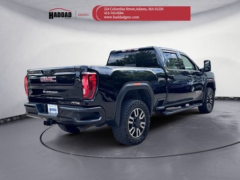 Used 2020 GMC Sierra 2500 AT4 w/ AT4 Premium Package AWD/4WD image 4