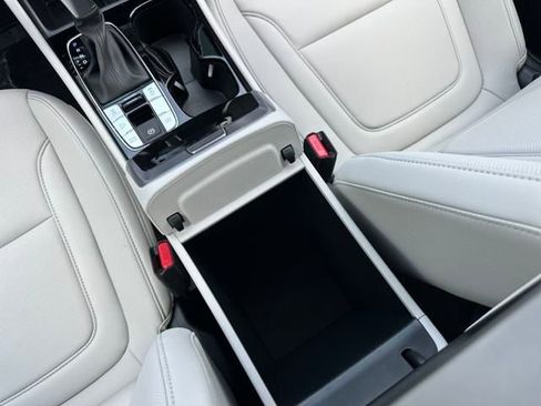 New 2025 Hyundai Tucson SEL image 18