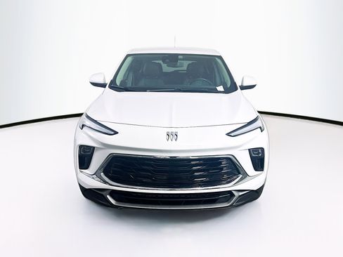 Used 2024 Buick Encore GX Preferred image 2