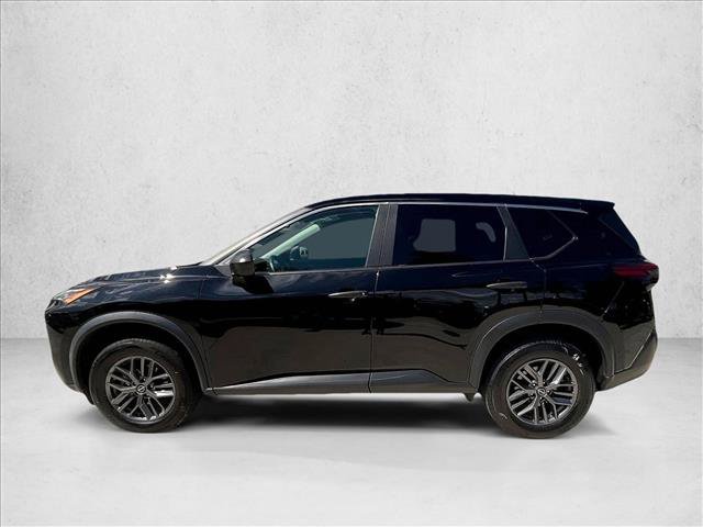 Used 2023 Nissan Rogue S FWD image 4