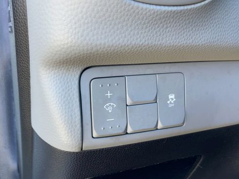Used 2019 Kia Soul FWD image 22