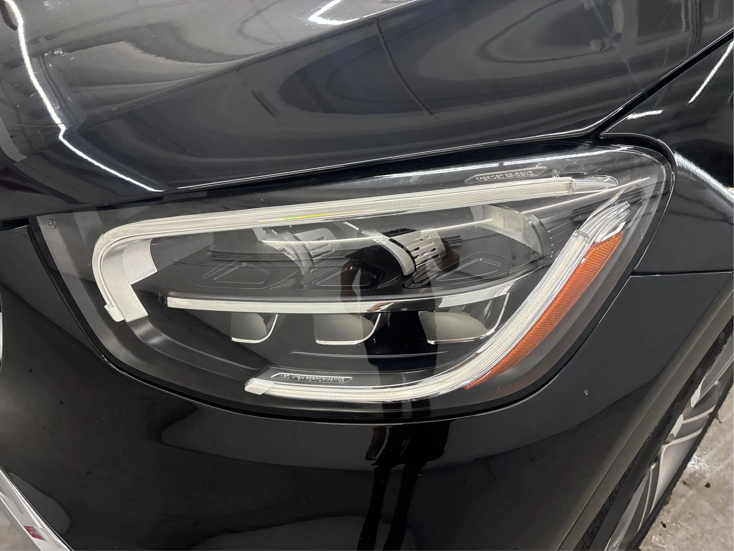 Used 2022 Mercedes-Benz GLC 300 4MATIC image 32