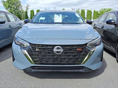 New 2025 Nissan Sentra SR w/ SR Premium Package image 2