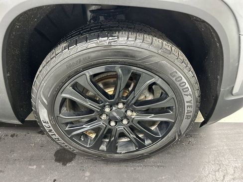 Used 2021 GMC Acadia SLT w/ Elevation Edition AWD/4WD image 8