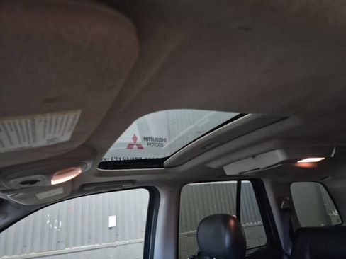 Used 2006 Chevrolet TrailBlazer LT AWD/4WD image 16