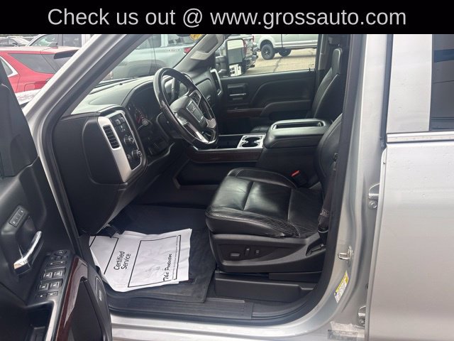 Used 2015 GMC Sierra 1500 SLT w/ SLT Crew Cab Value Package AWD/4WD image 10