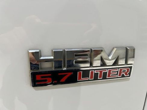 Used 2020 RAM 1500 Tradesman w/ Chrome Appearance Group RWD image 25