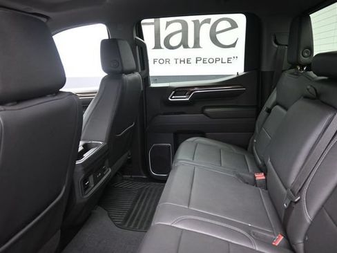 Used 2023 Chevrolet Silverado 1500 LT AWD/4WD image 22