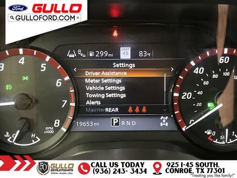 Used 2023 Nissan Titan PRO-4X w/ Pro-4x Convenience Package AWD/4WD image 24