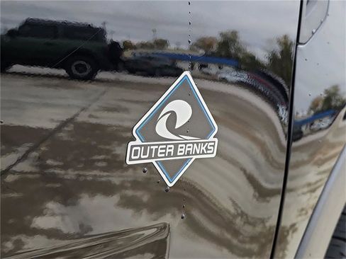 Used 2023 Ford Bronco Sport Outer Banks w/ Tech Package image 10