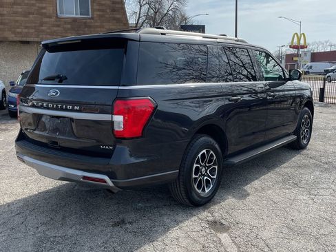 Used 2024 Ford Expedition Max XLT image 7