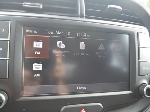 Used 2025 Kia Soul LX image 28