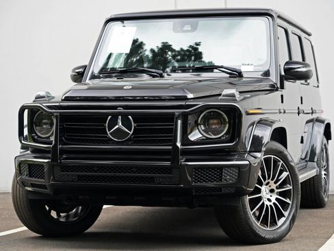 Used 2021 Mercedes-Benz G 550 image 3