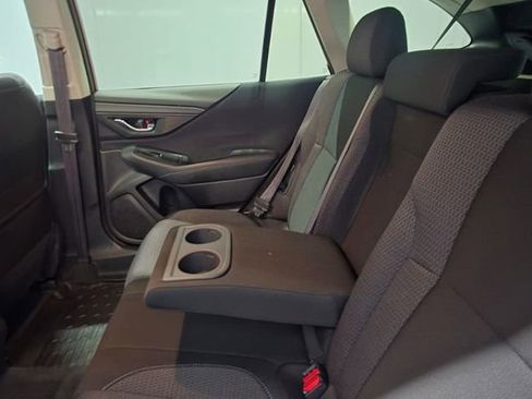 Used 2022 Subaru Outback Premium AWD/4WD image 11