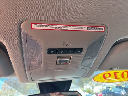 Used 2019 Toyota RAV4 LE w/ All Weather Liner Package AWD/4WD image 30