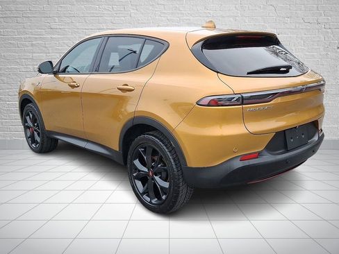 Used 2023 Dodge Hornet GT Plus w/ Track Pack image 7