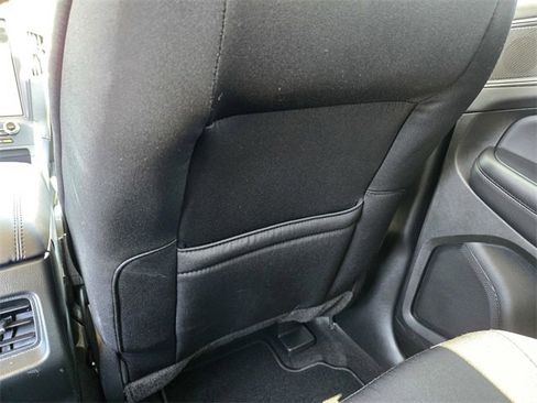 Used 2024 Ford Edge SE image 16