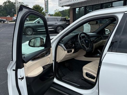 Used 2018 BMW X5 sDrive35i RWD image 21