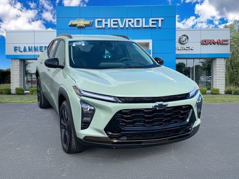 Used 2025 Chevrolet Trax ACTIV w/ Driver Confidence Package FWD image 7