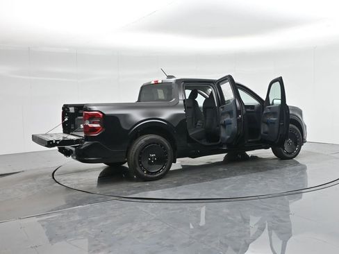 New 2025 Ford Maverick Lobo AWD/4WD image 33