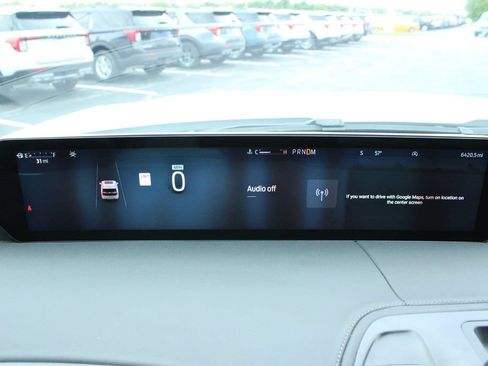 Used 2025 Ford Expedition Platinum w/ Driver's Package AWD/4WD image 49