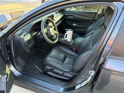 Used 2025 Honda Accord LX image 11