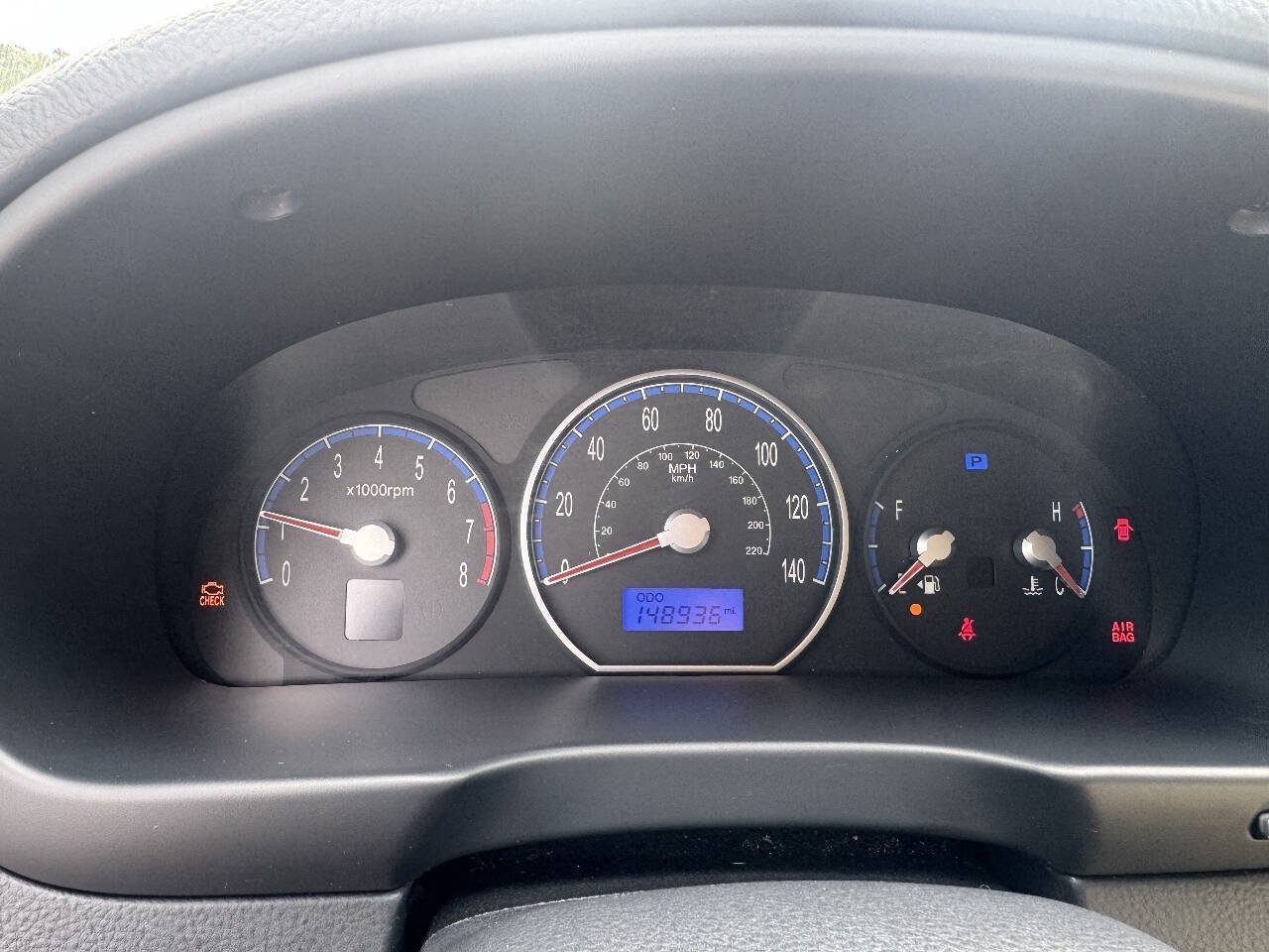 Used 2008 Hyundai Santa Fe GLS FWD image 9