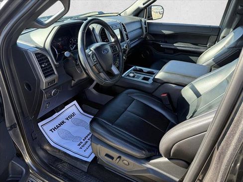 Used 2020 Ford Expedition Max XLT w/ Equipment Group 202A image 9