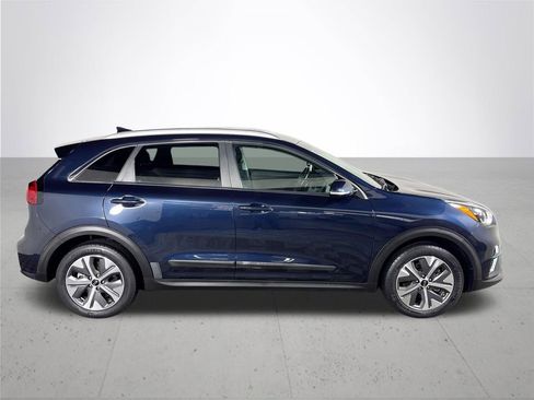 Used 2020 Kia Niro EX image 5