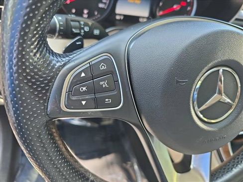 Used 2016 Mercedes-Benz GLC 300 4MATIC image 17