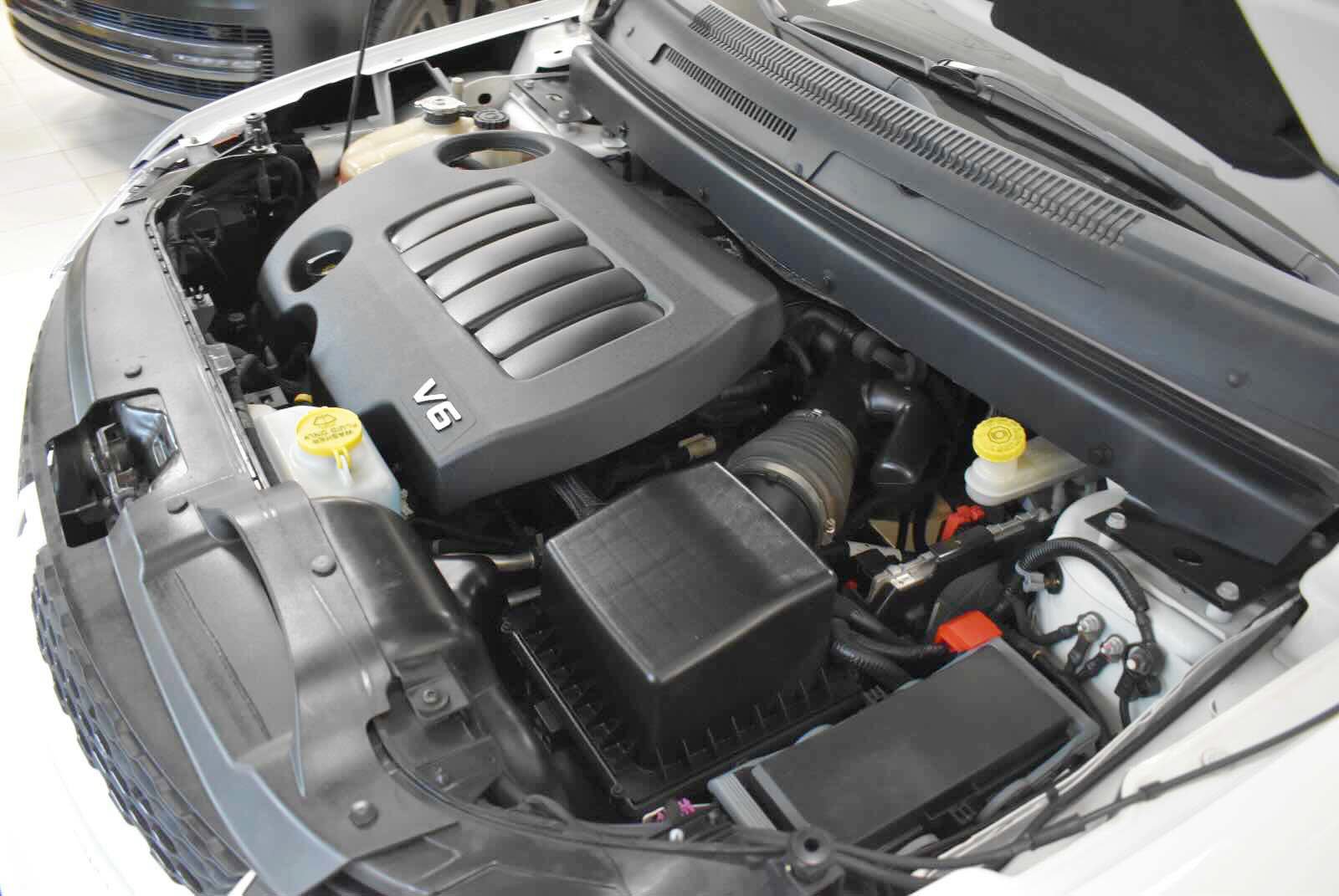 Used 2017 Dodge Journey GT FWD image 29