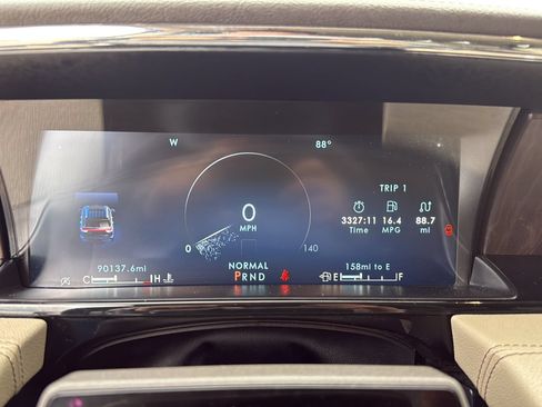 Used 2023 Lincoln Navigator L Reserve AWD/4WD image 14