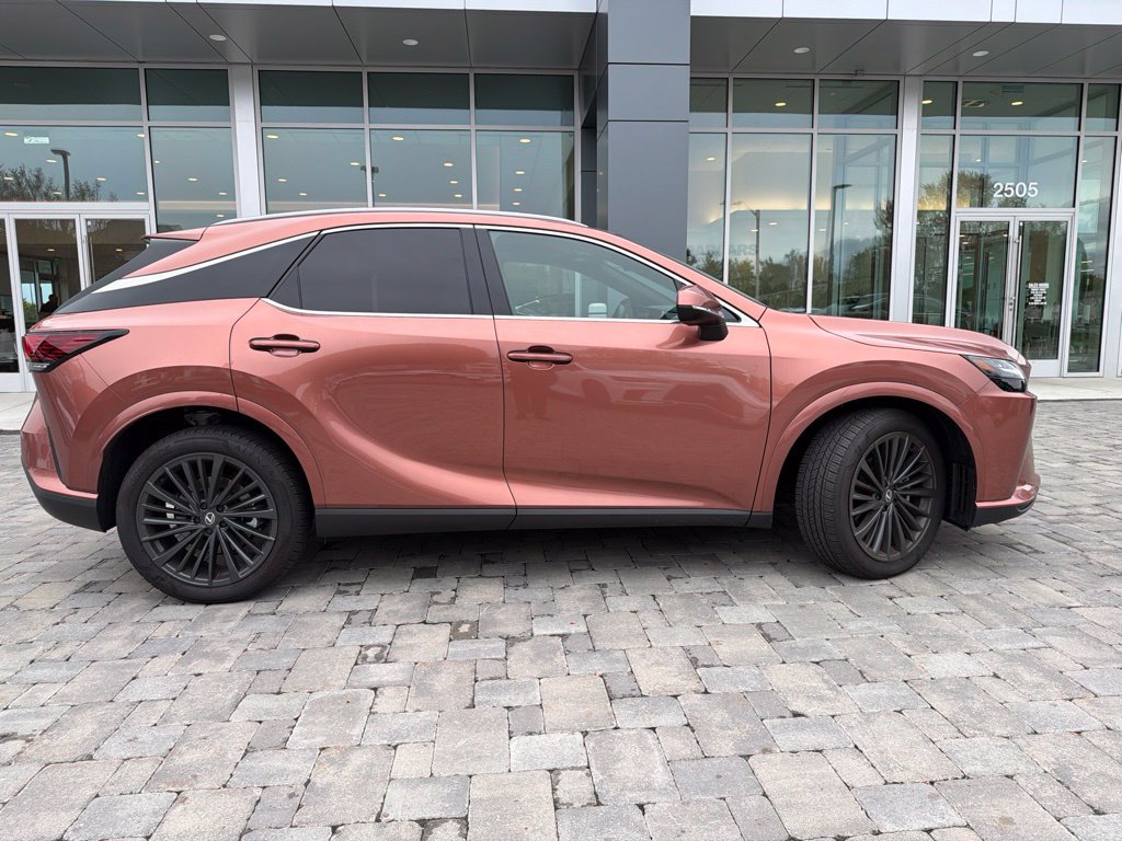 Certified 2026 Lexus RX 350 Premium w/ Accessory Package (Z1) AWD/4WD image 4